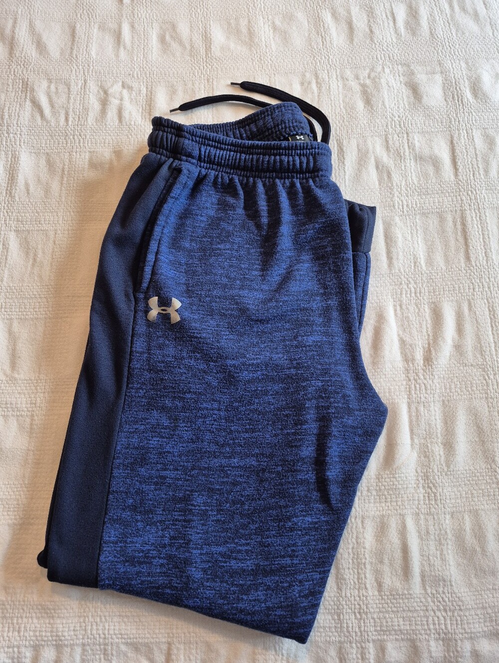 Under Armour men's XL loose Coldgear blue jogging pants GUC